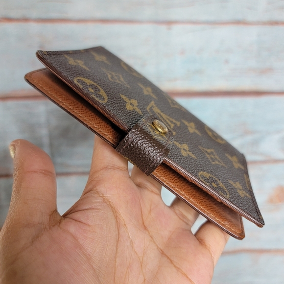 Authentic Louis Vuitton Agenda PM - Picture 10 of 11